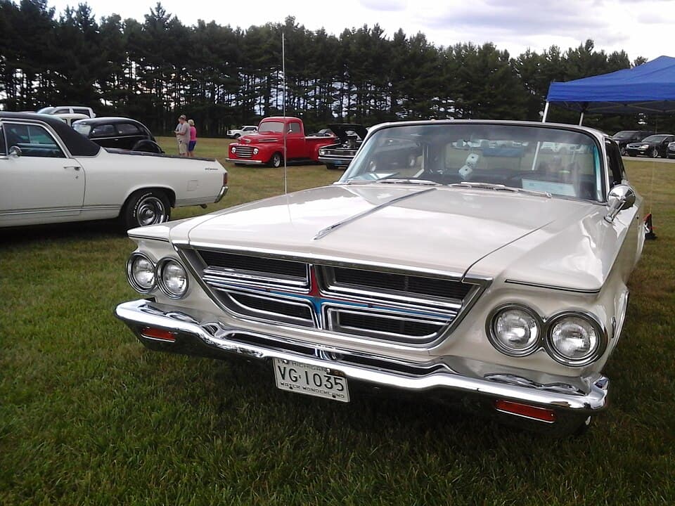 Chrysler 300K (Letter Series) (1964)