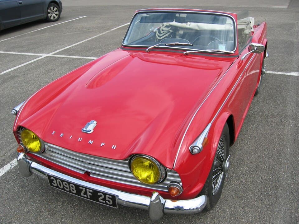 Triumph TR4 / TR4A (1961-1967)