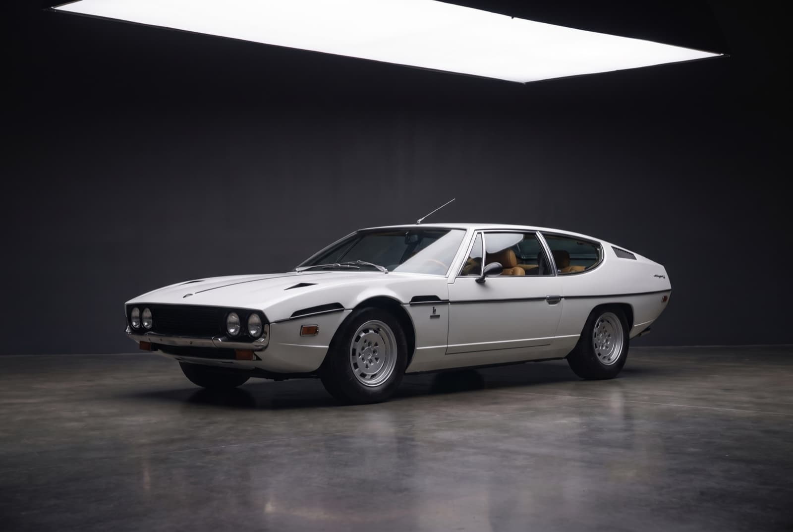 Lamborghini Espada 400 GT (1968-1978)