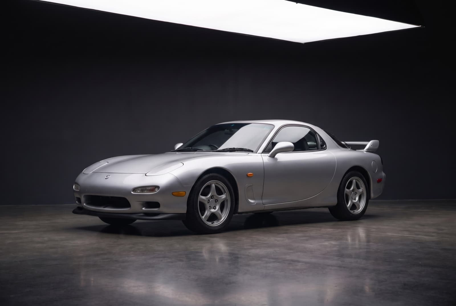 Mazda RX-7 Type RZ (FD, JDM) (1995-2002)